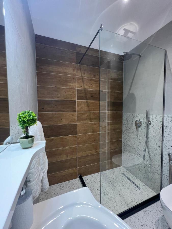 Costa Adriatica Apartments ดูร์เรส ภายนอก รูปภาพ