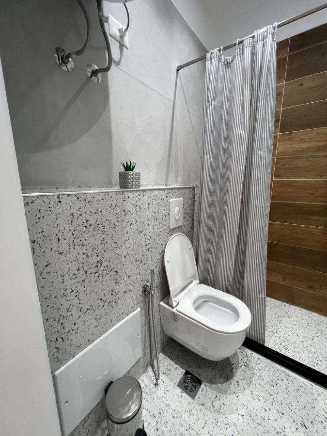 Costa Adriatica Apartments ดูร์เรส ภายนอก รูปภาพ